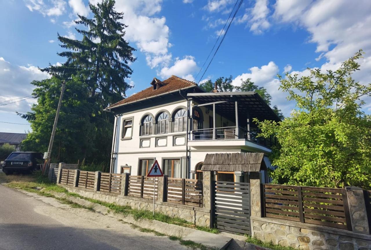 Vila Zia Ξενοδοχείο Corbeni Εξωτερικό φωτογραφία